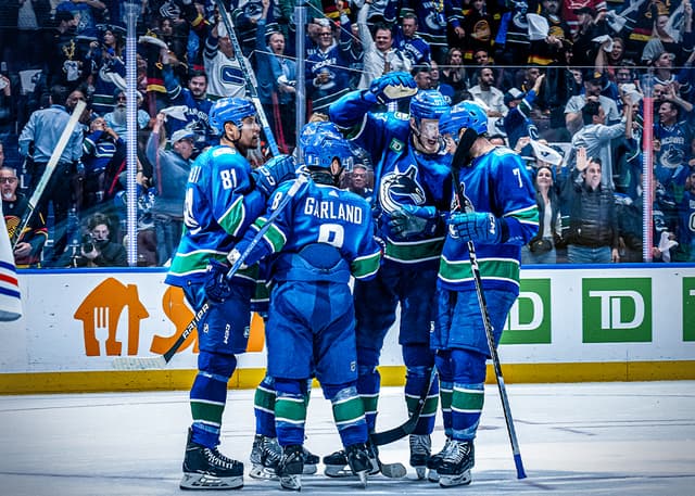 Vancouver Canucks Playoffs Round 2 Game 1